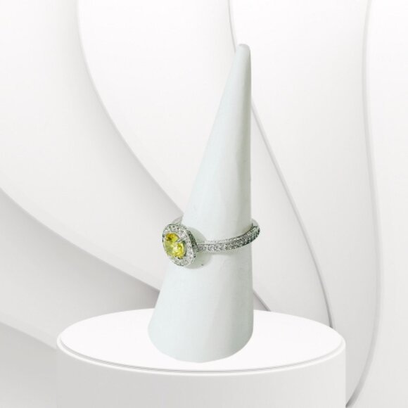 BP STERLING CLUB YELLOW TOPAZ CUBIC ZIRCONIA RING (Size 6) - Picture 4 of 7